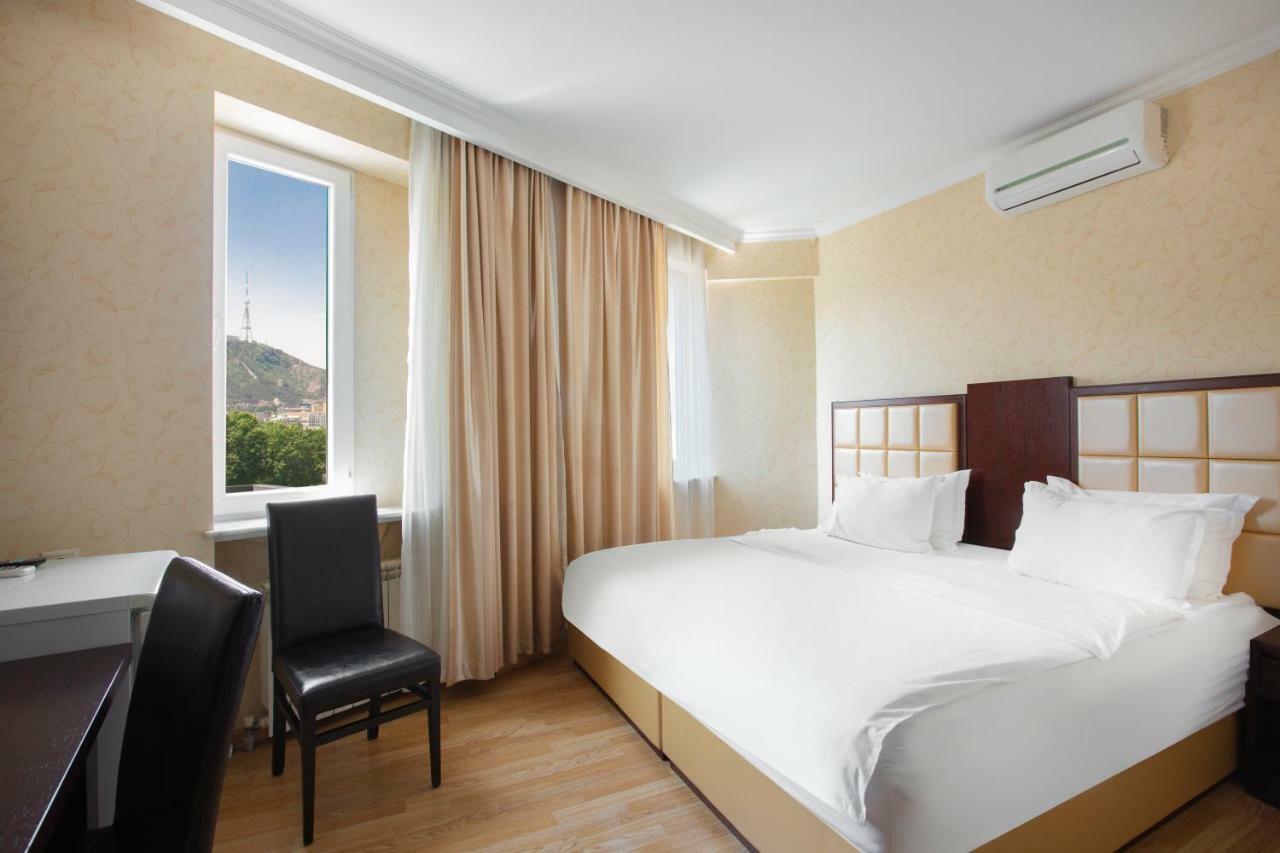 Gtm Kapan Hotel Tbilisi Eksteriør billede